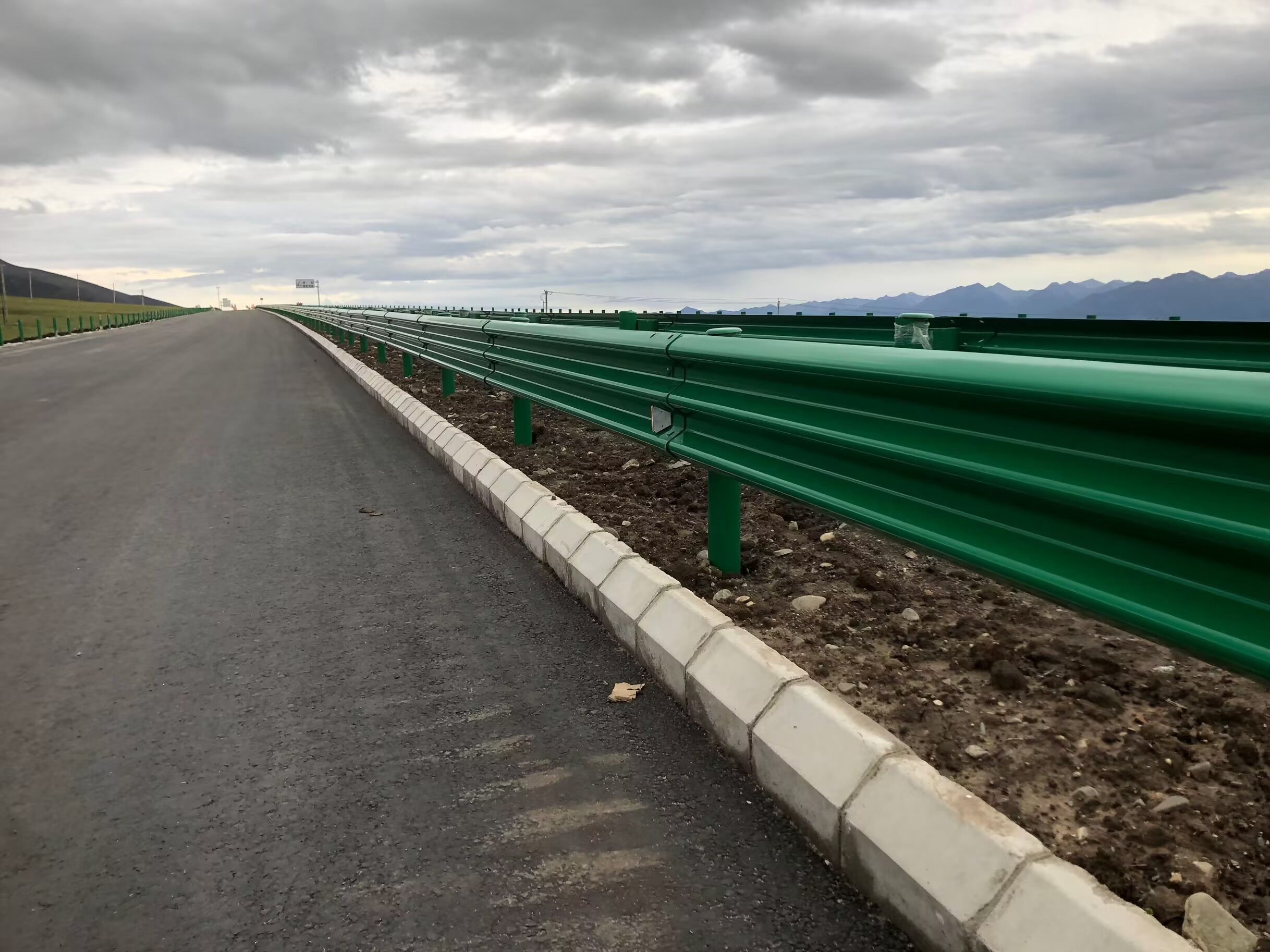 广安区乡村公路波形护栏高速公路波形护栏 - 推荐